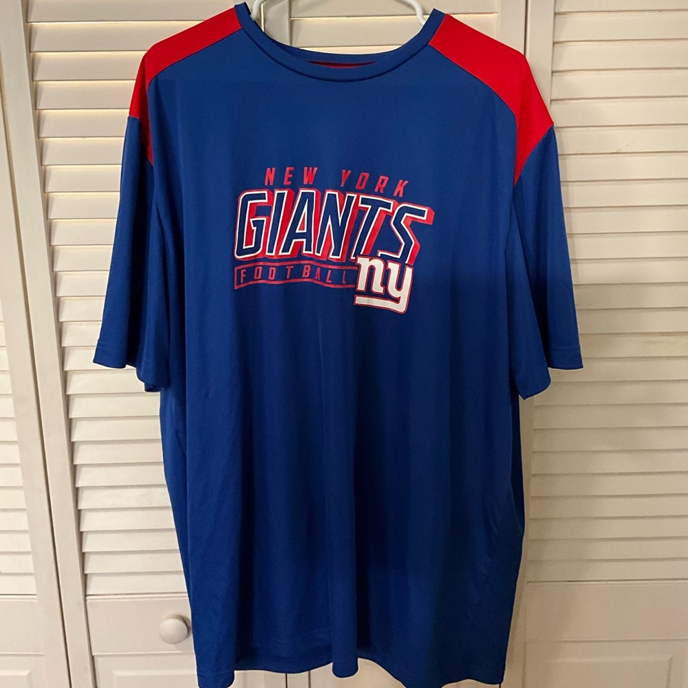 SOLD New York Giants Men’s Shirt Plus Size